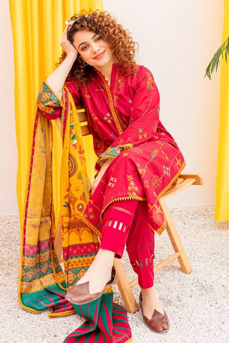 Batik Embroidered Dhanak Three Piece (BT-01)
