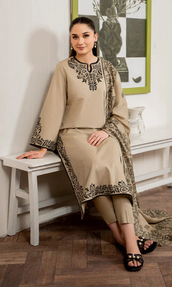 Sapphire Embroidered lawn Three Piece D/746