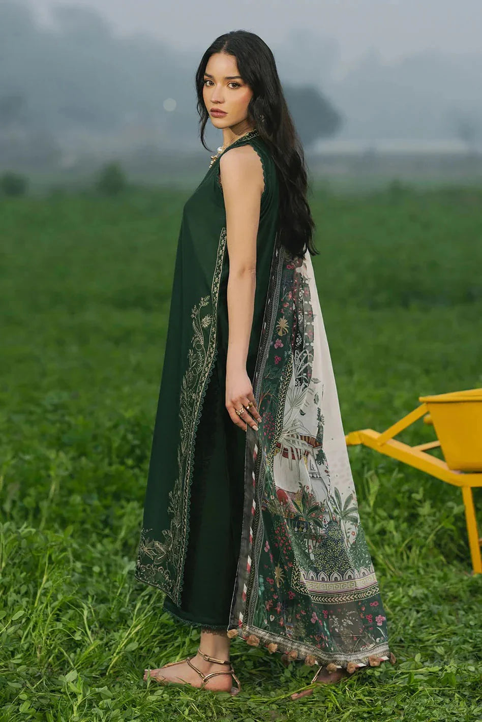 IZEL Embroidered lawn Three Piece IZ-07