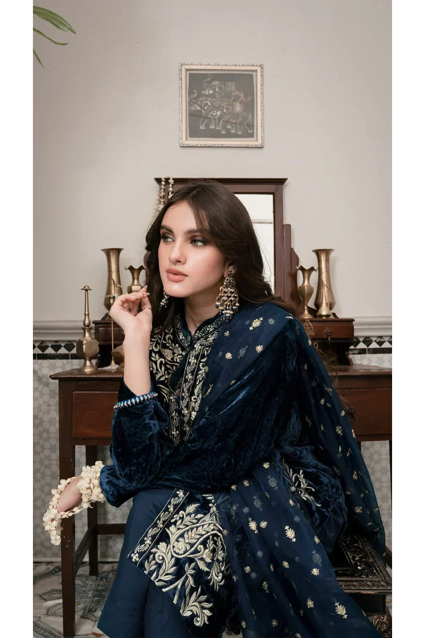 3 Piece Embroidered Velvet FCC ZC-905