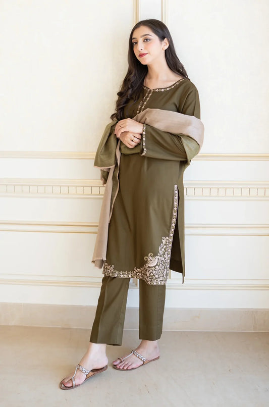 Mehndi Dhanak Embroidered 3 piece With Dhanak Shawl FCC-885