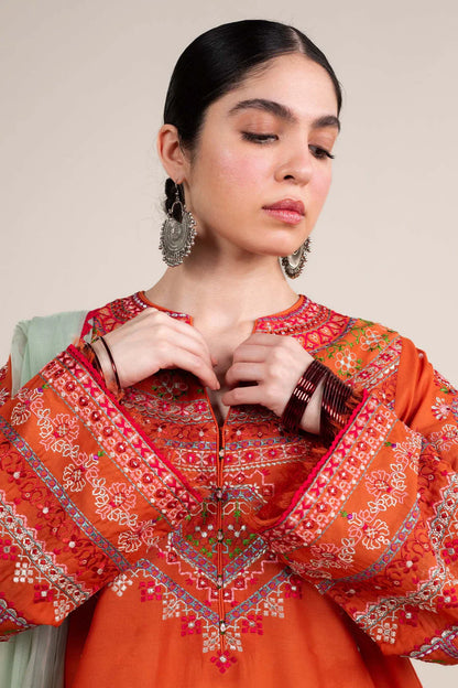 Crossstitch Embroidered Lawn 3 Piece Suit CS-13 D/31