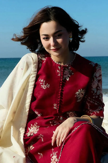 Izel Three Piece Embroidered Dhanak D-165