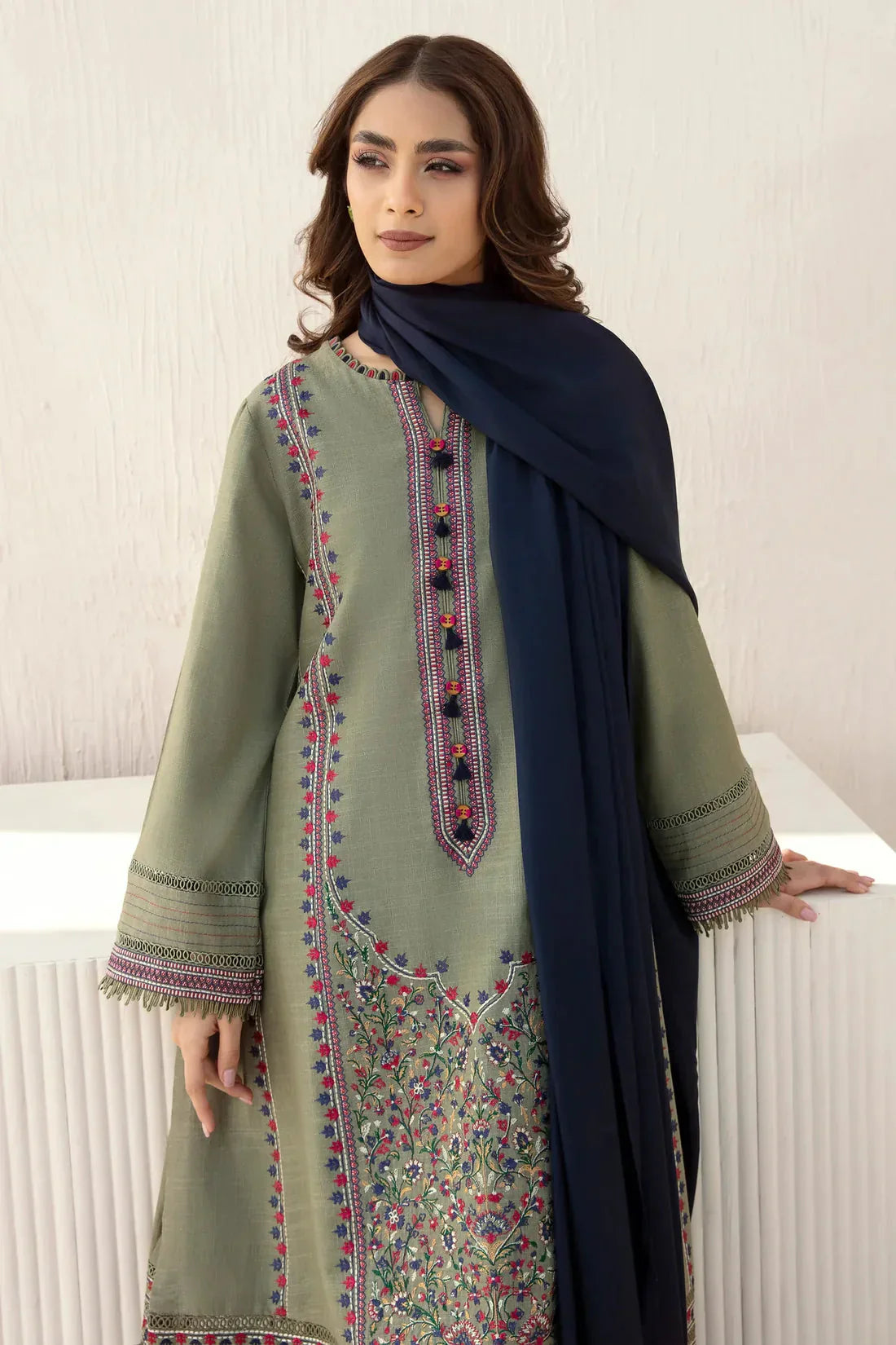 Kayseria Embroidered Dhanak 3 Piece SPW-854